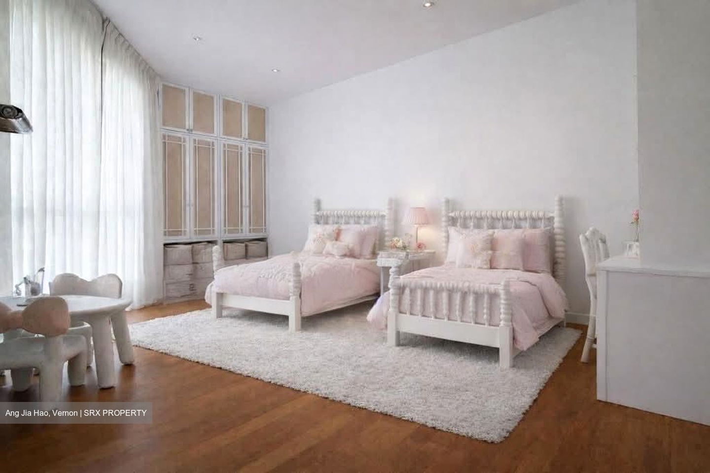 Highland Close (D19), Semi-Detached #566630391